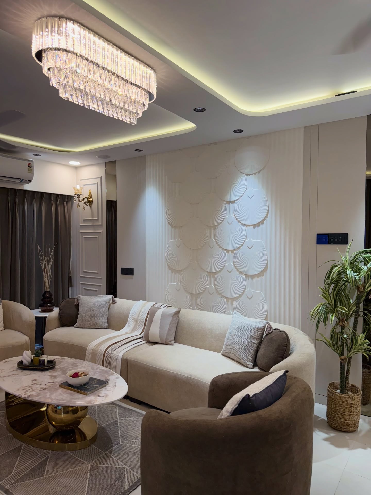 Luxe Chandelier Living